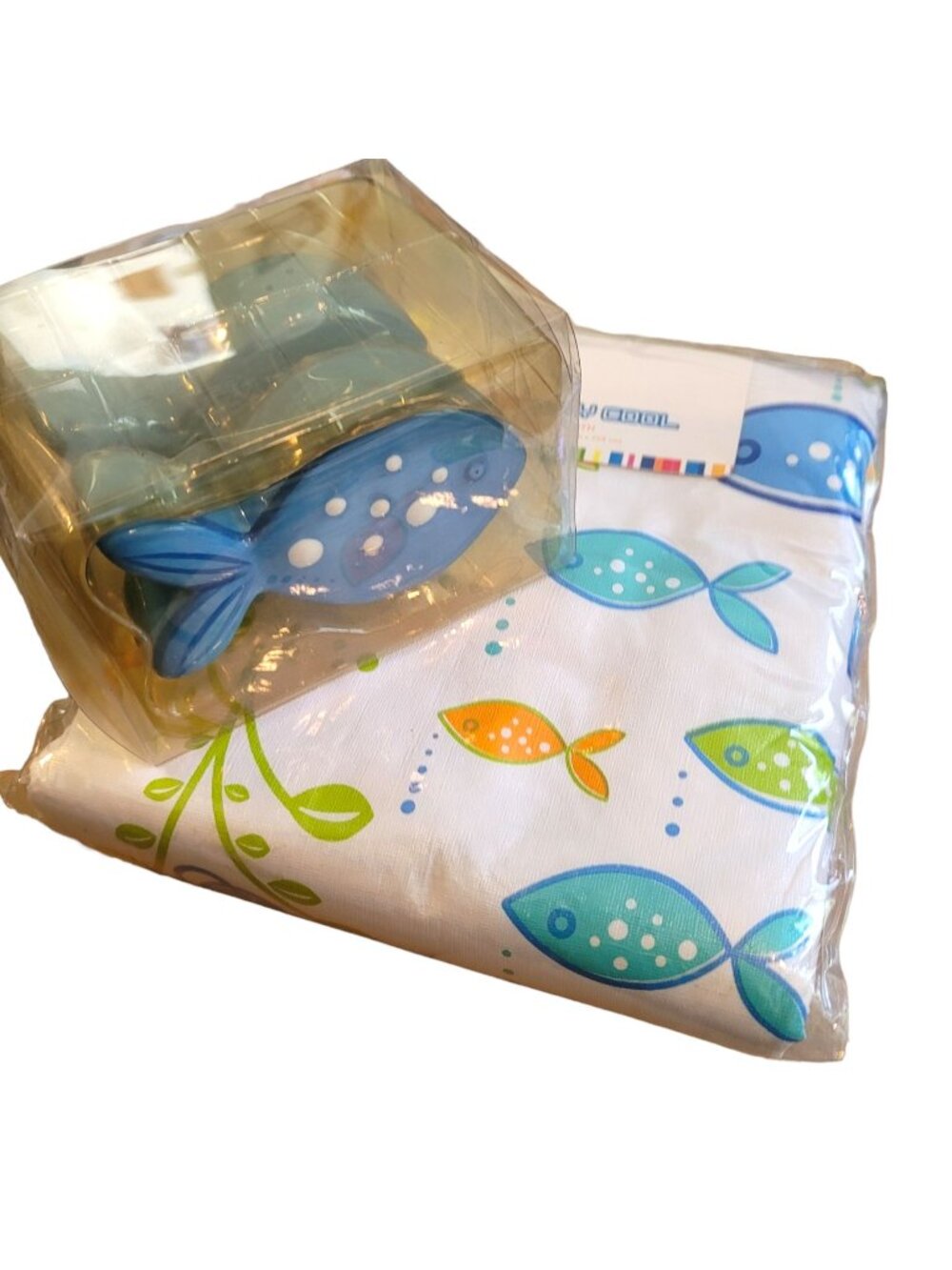 Blue and White Fish Vinyl Tablecloth and Salt and Pepper Shakers DH634